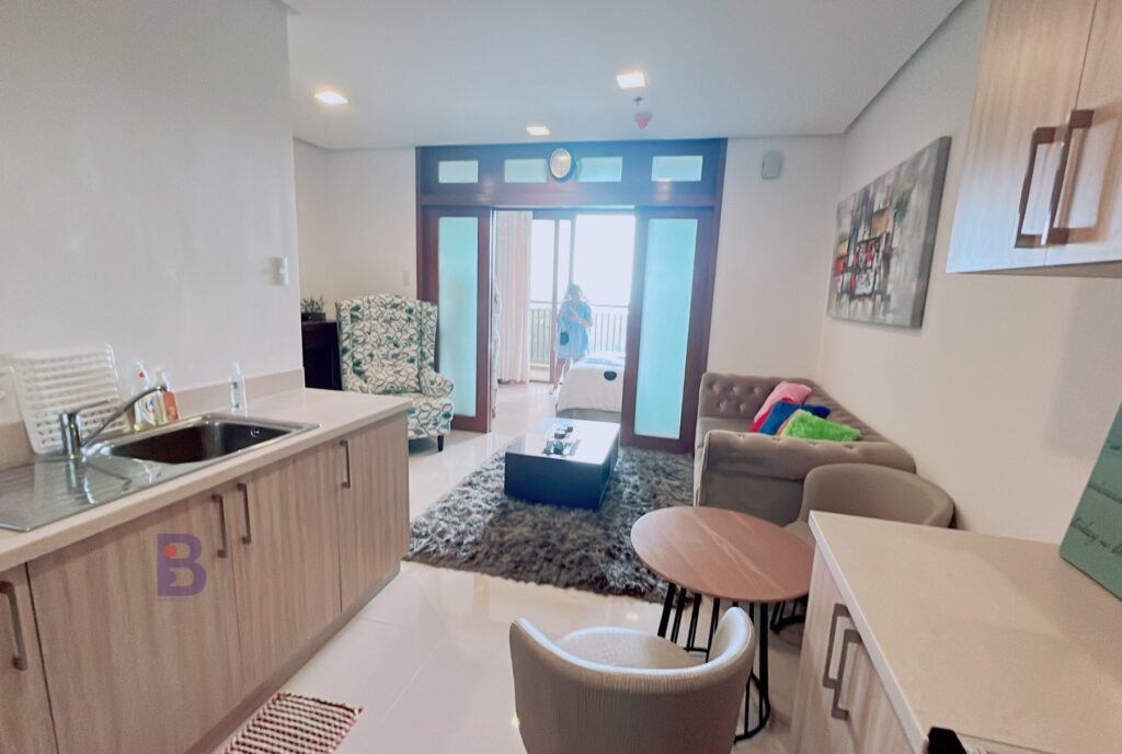 For Sale 1BR Linden Tower Woodridge Tagaytay Highlands (2)