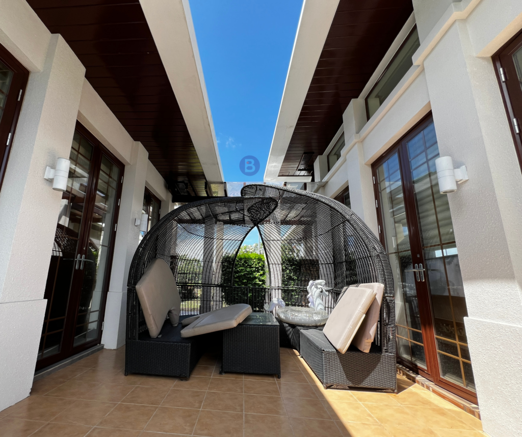 For Sale Phuket Mansion, South Forbes Nuvali, near CALAX Road along Silang and Sta. Rosa, Cavite (25)