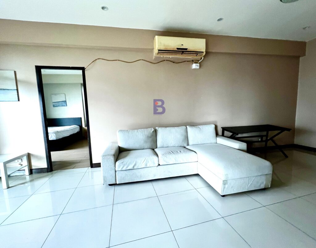 For Rent 2 Bedrooms at 8 Forbes Town Road in Bonifacio Global City (4)