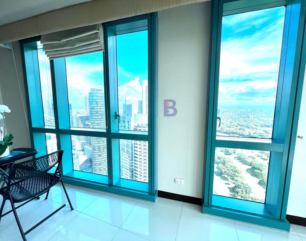 For Sale 3 bedrooms at 8 Forbes Town Road with golf course view and balcony (8)