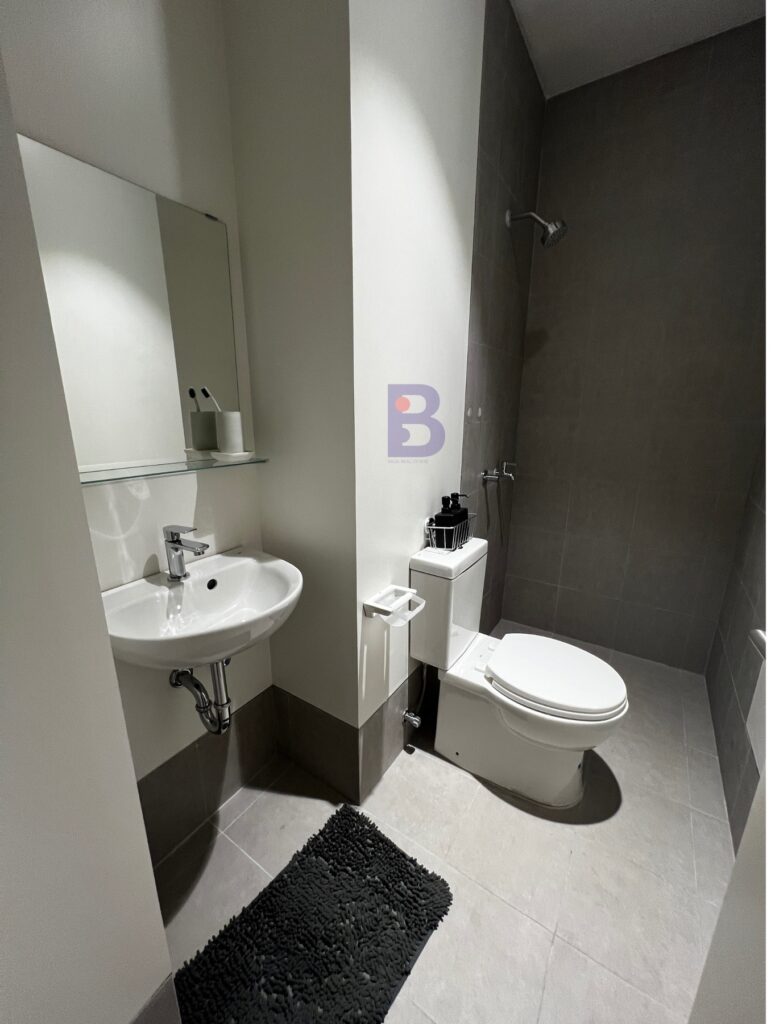 Preselling or For Sale at Makati Estate in Ayala Avenue, Apartment Ridge, Makati City (25)