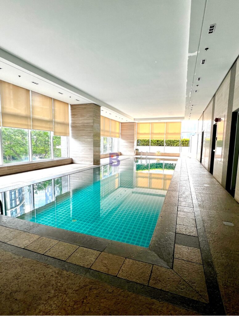 For Sale 1Bedroom with Balcon at Trion Towers in Bonifacio Global City (11)