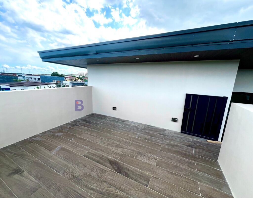 For Sale 5 Bedroom House and Lot in Greenwoods Executive Village in Pasig City (13)