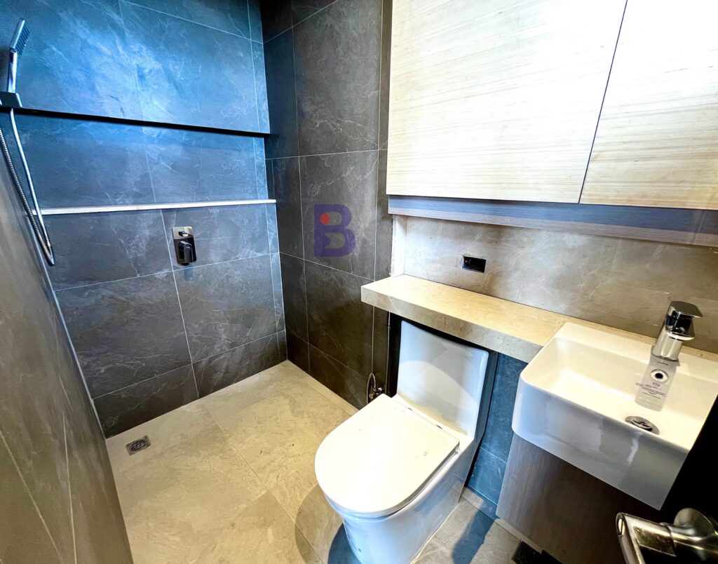 For Sale 5 Bedroom House and Lot in Greenwoods Executive Village in Pasig City (21)