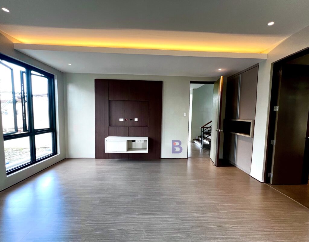 For Sale 5 Bedroom House and Lot in Greenwoods Executive Village in Pasig City (27)