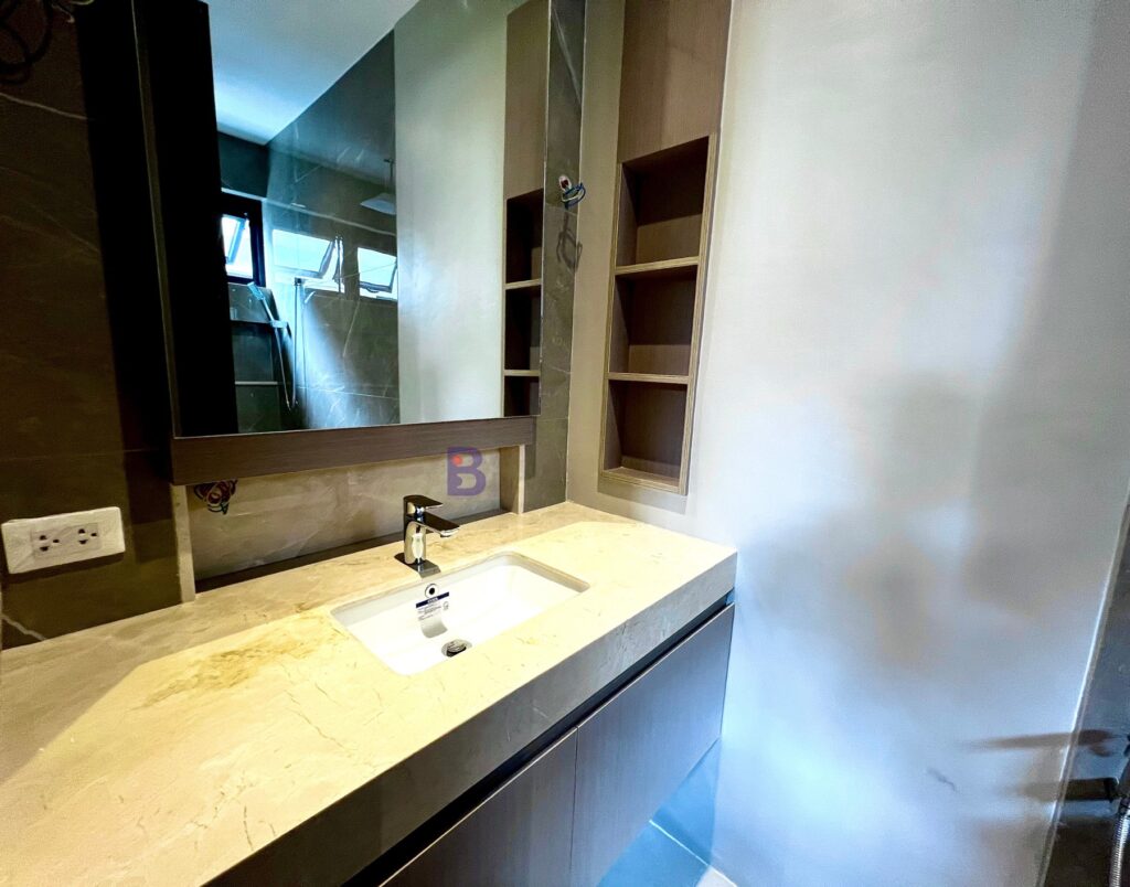 For Sale 5 Bedroom House and Lot in Greenwoods Executive Village in Pasig City (28)