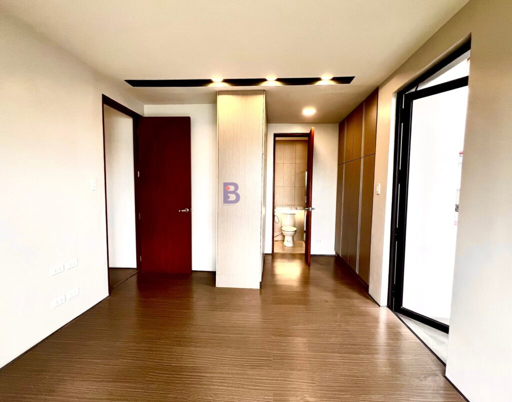 For Sale House and Lot Greenwoods Executive Village in Pasig City (20)