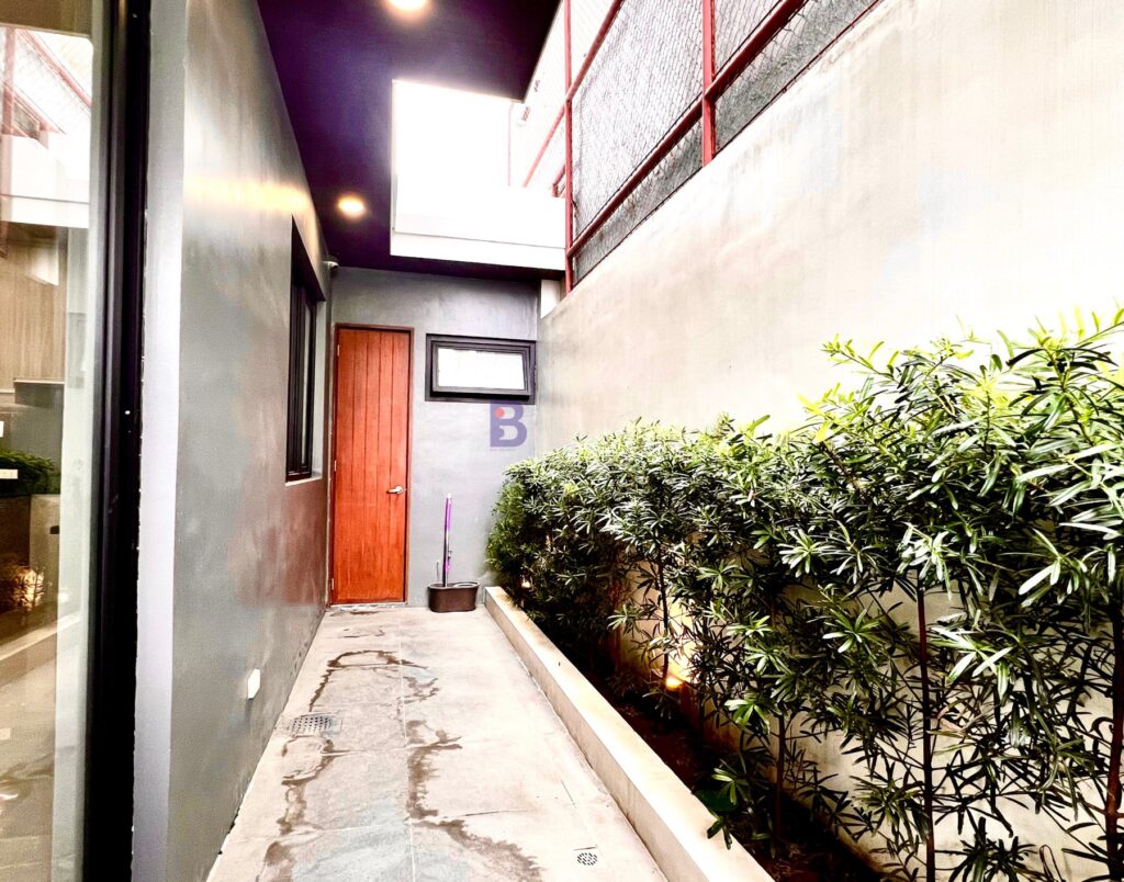 For Sale House and Lot Greenwoods Executive Village in Pasig City (21)