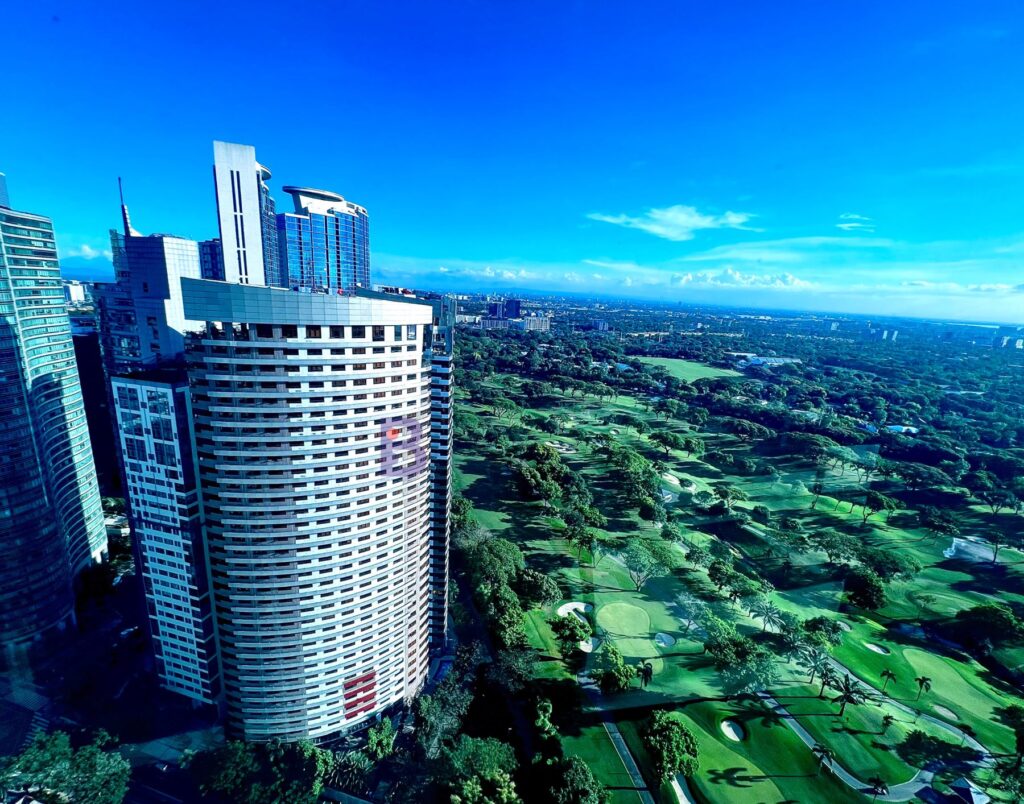For Sale or For Rent 3 BR at 8 Forbes Town Road in Bonifacio Global City (5)