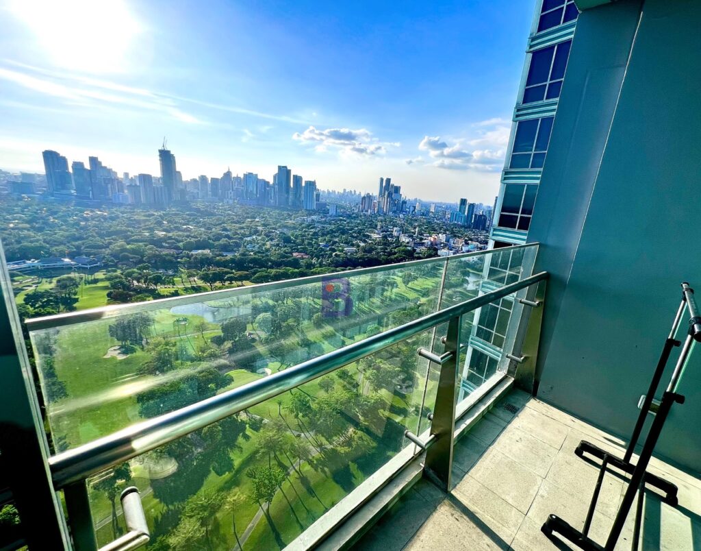 For Sale or For Rent 3 BR at 8 Forbes Town Road in Bonifacio Global City (8)