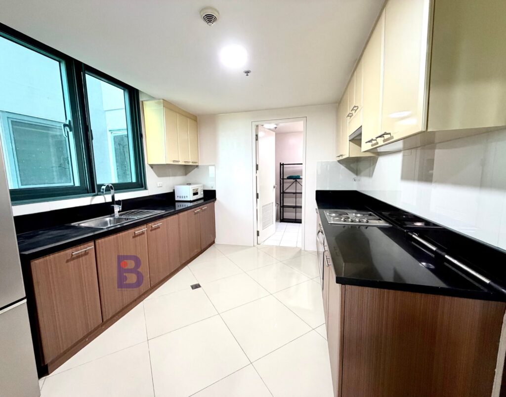 For rent 2br at 8 forbestown road, bgc, 2025L007 (6)